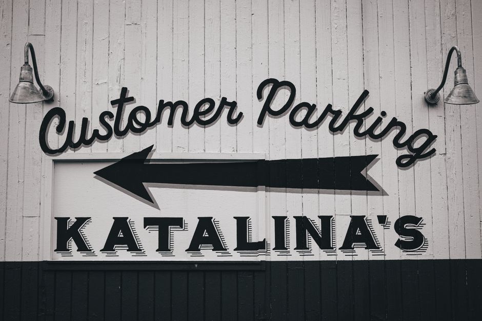 vinyl sign company